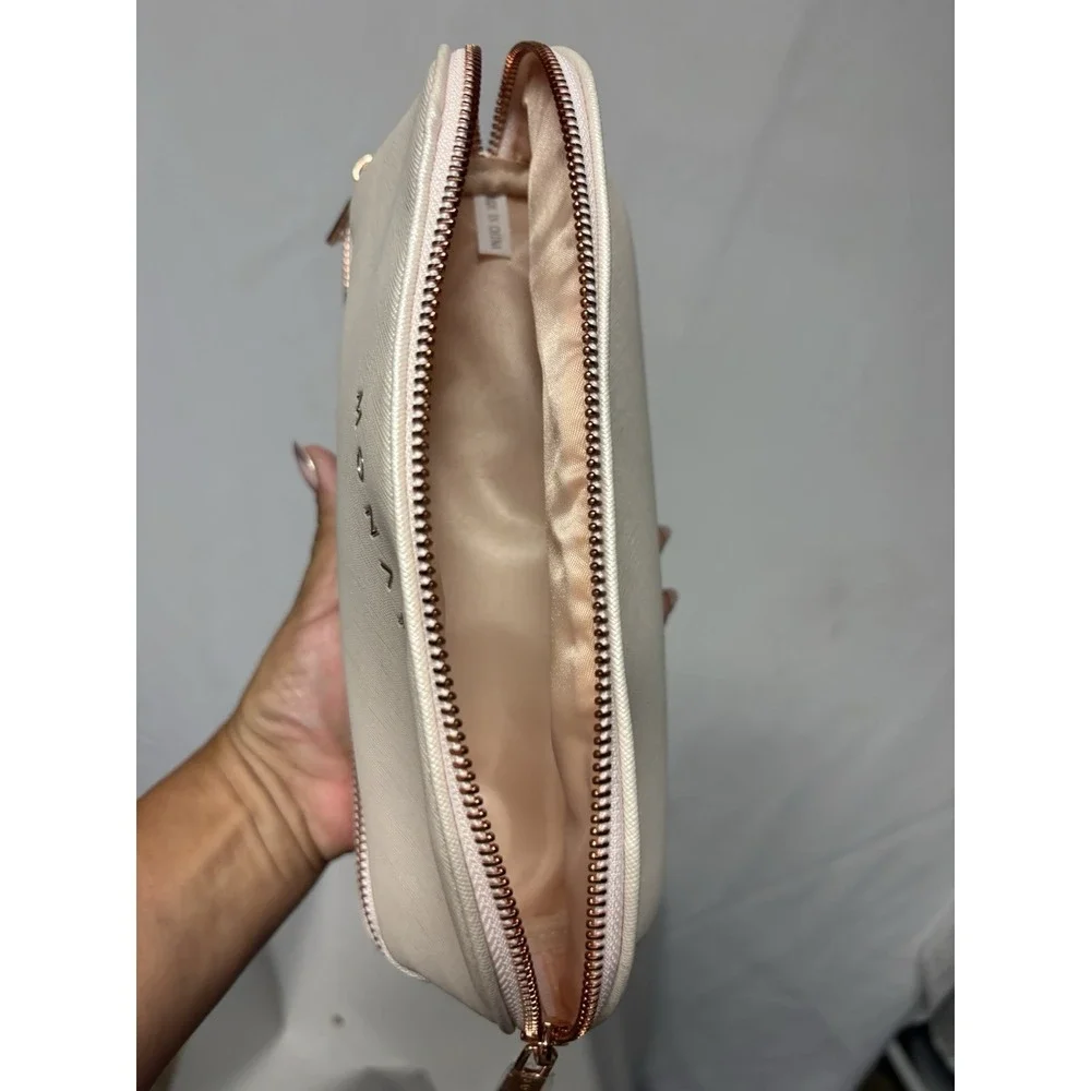 MONAT Travel Jewelry Case Organizer Beige faux Leather Rose Gold Zip